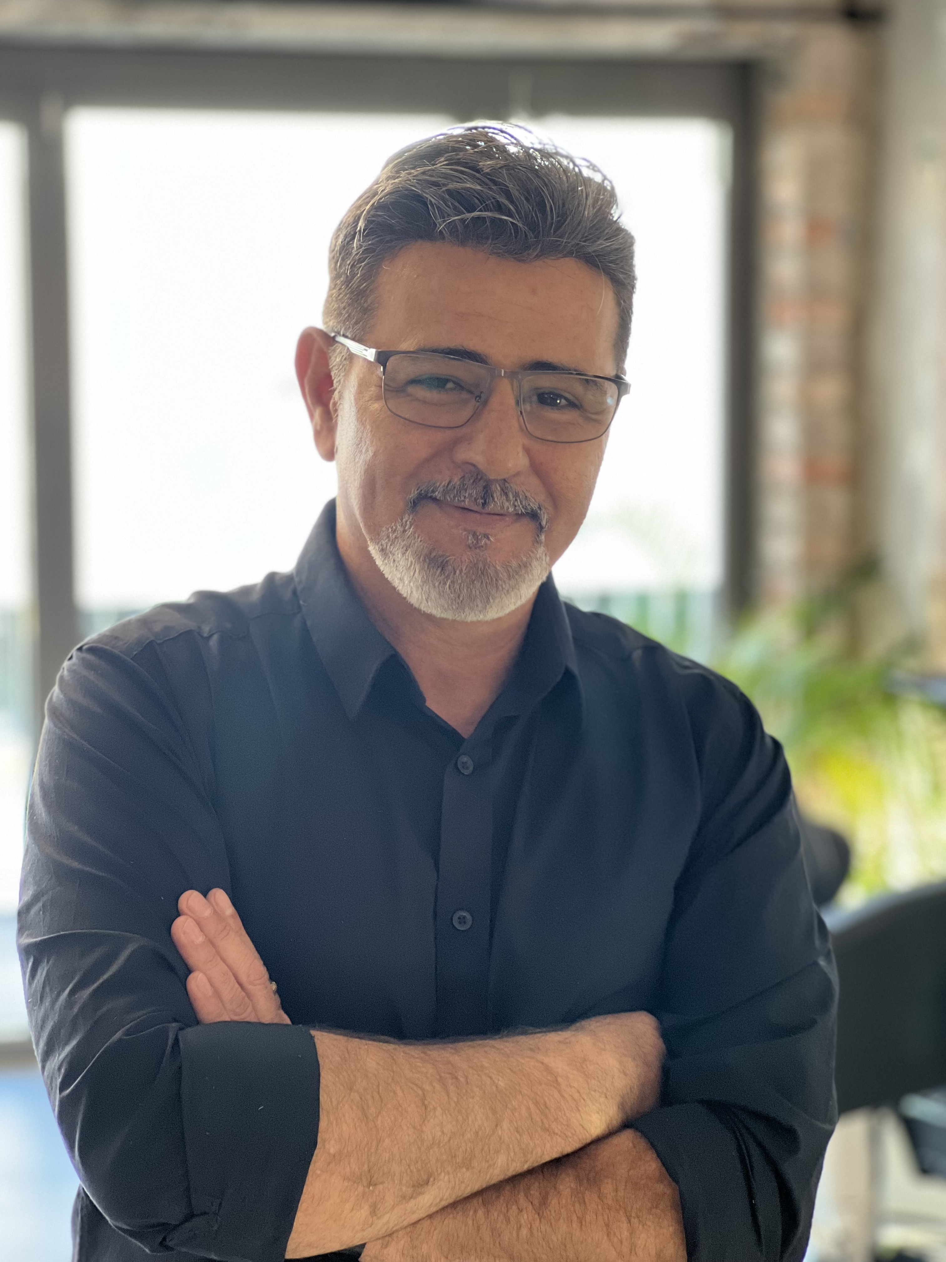 Join Carmel Cayouf’s SLAM Program—your path to transformational leadership. Master strategy, inspire action, and drive results with clarity and purpose.